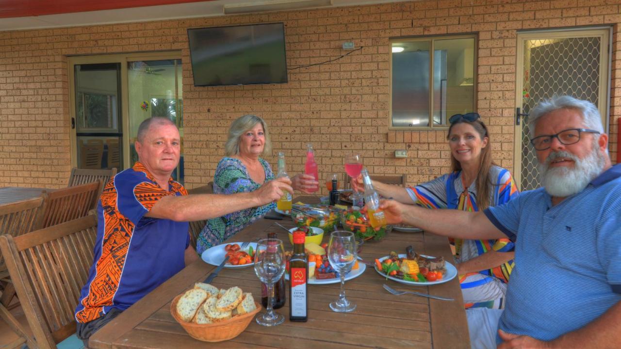 Yamba Motor Inn Buitenkant foto