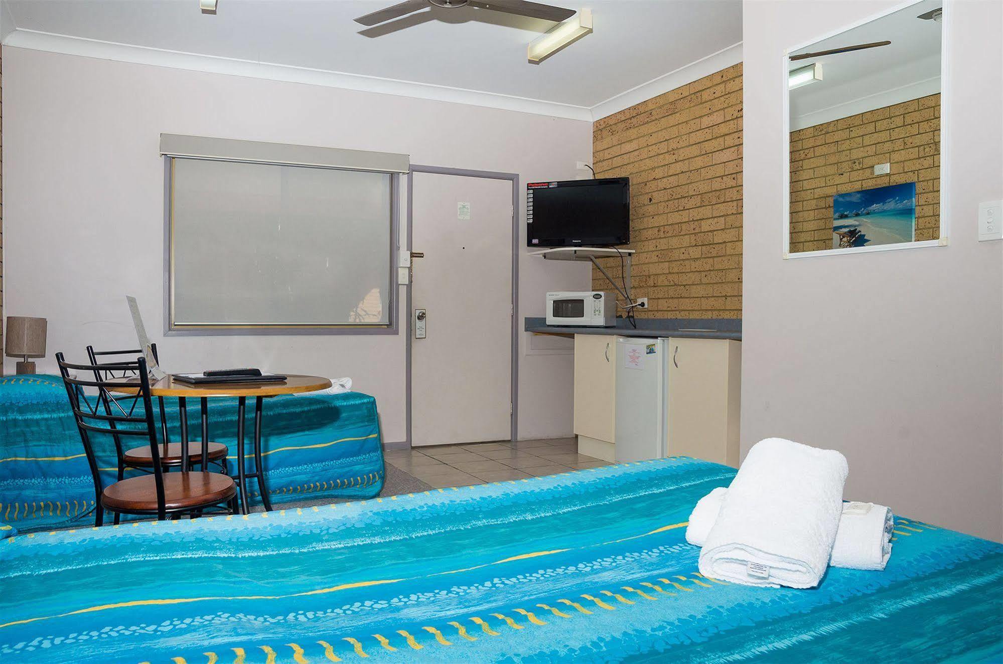 Yamba Motor Inn Buitenkant foto