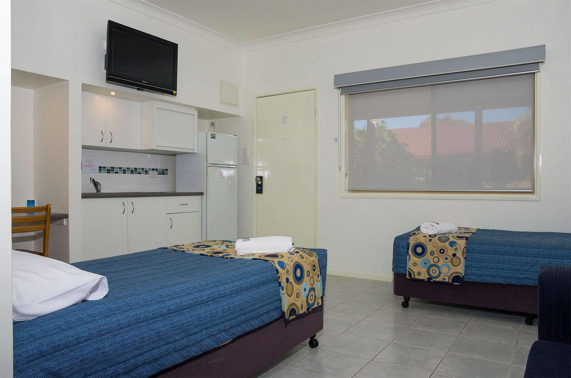 Yamba Motor Inn Buitenkant foto